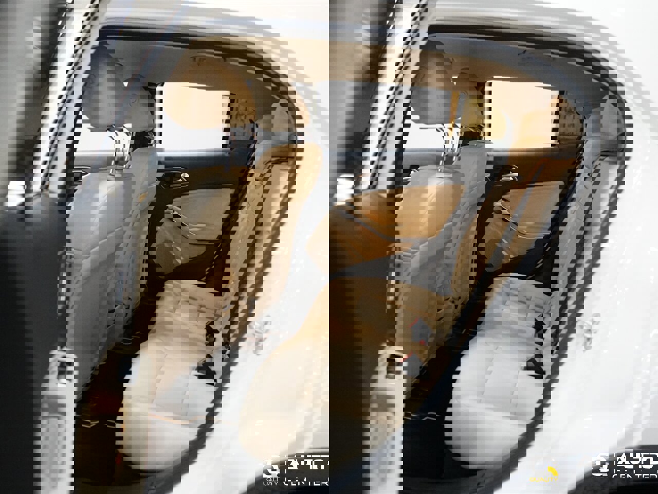 Used 2015 Mercedes-Benz GLA 250 4MATIC image 28