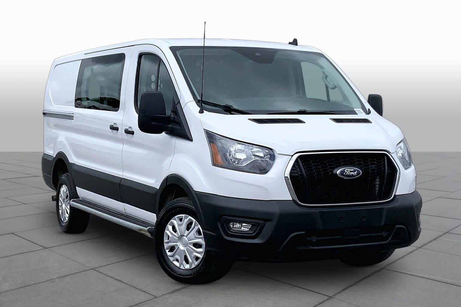 Certified 2025 Ford Transit 250 Low Roof w/ Exterior Upgrade Package RWD image 3