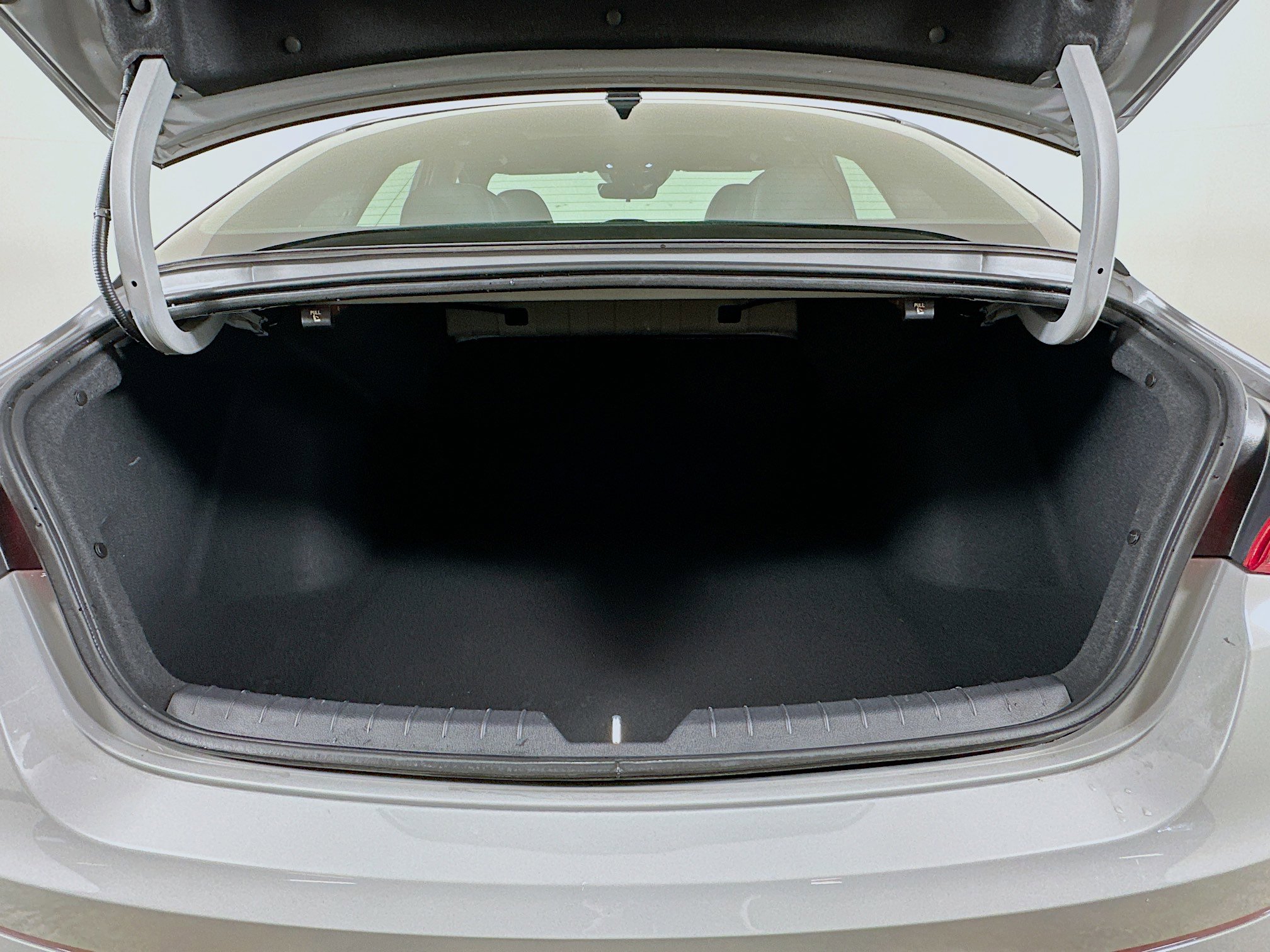 Used 2024 Kia K5 GT-Line image 30