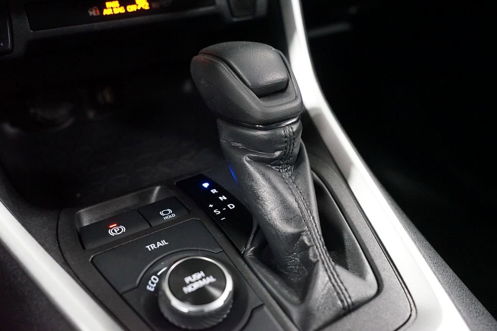 Certified 2024 Toyota RAV4 AWD Hybrid image 21