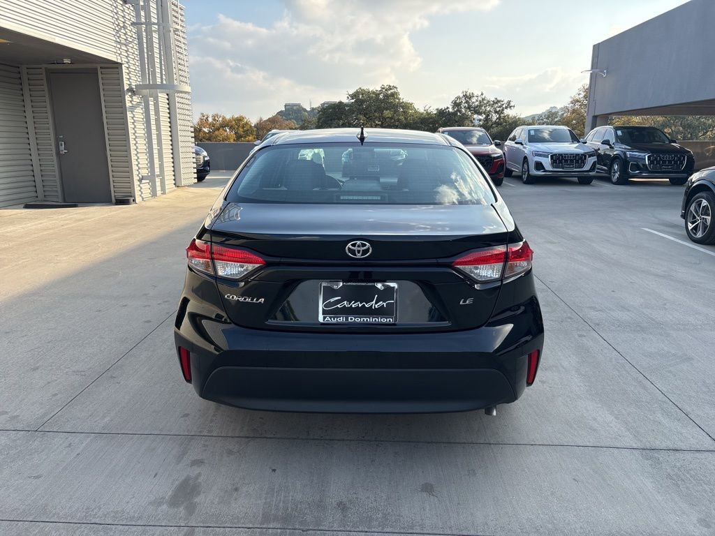 Used 2025 Toyota Corolla LE image 7