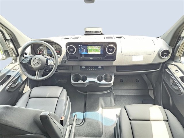 New 2025 Mercedes-Benz Sprinter 2500 image 14