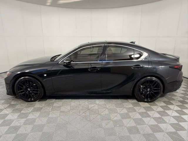 Used 2023 Lexus IS 350 F Sport RWD image 3