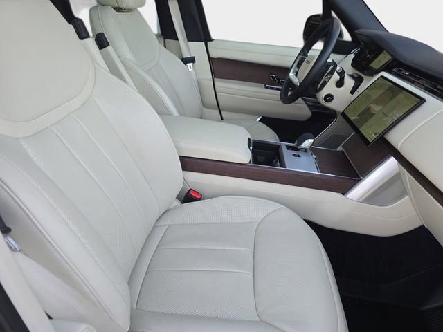 Certified 2024 Land Rover Range Rover SE image 10