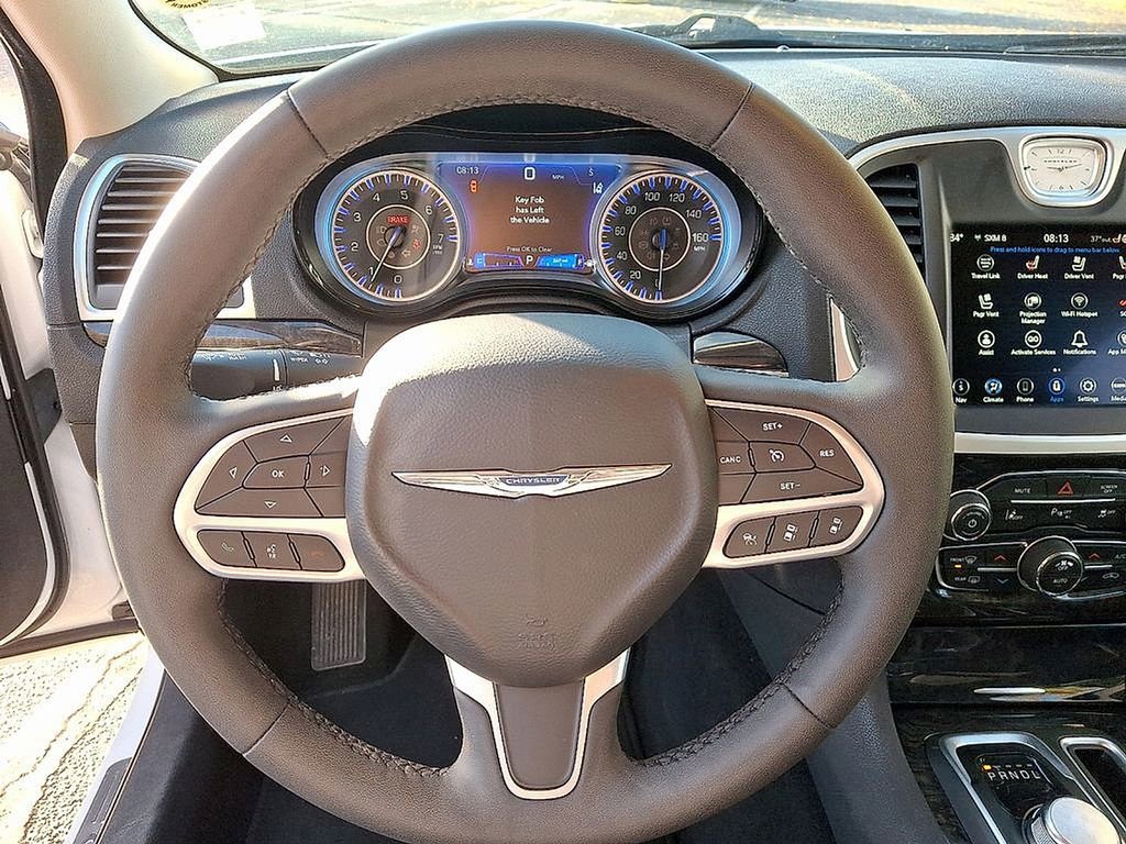 Used 2023 Chrysler 300 Touring L w/ Popular Equipment Group image 20
