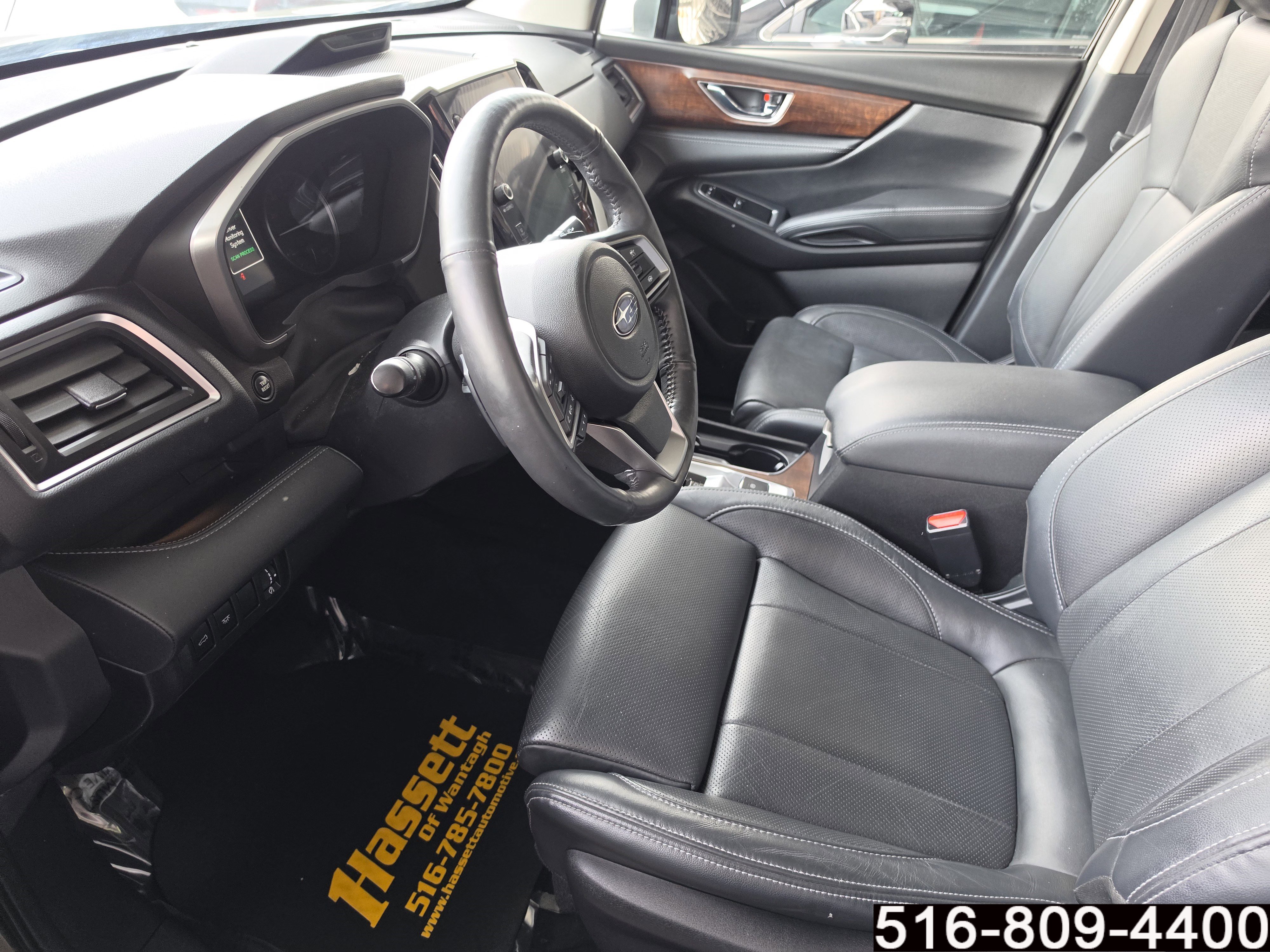 Used 2023 Subaru Ascent Touring image 10