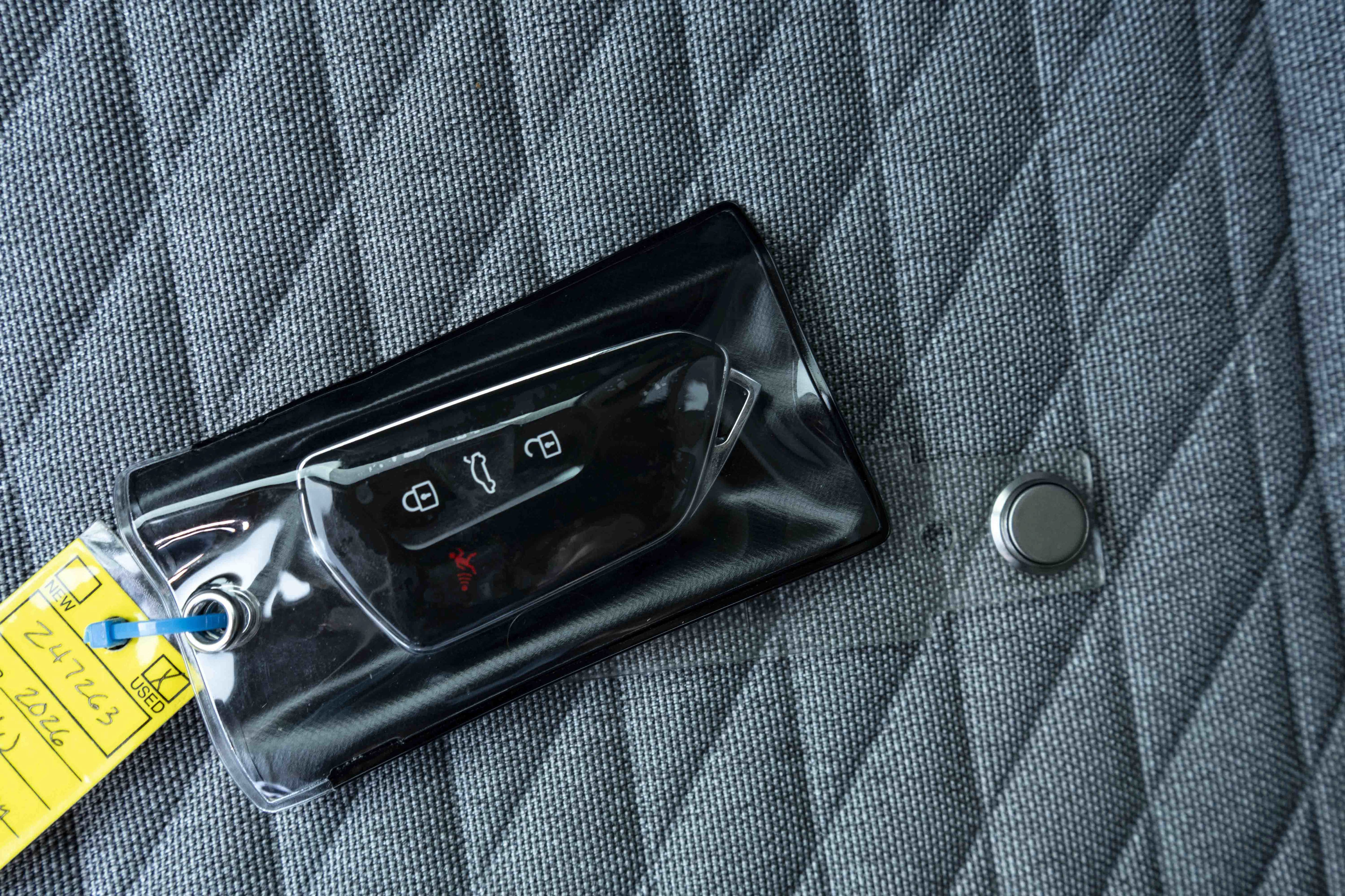 Certified 2026 Volkswagen Tiguan S FWD image 37