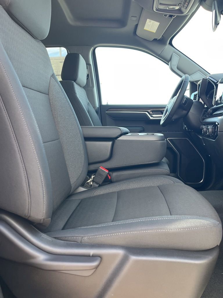 New 2026 Chevrolet Silverado 1500 LT AWD/4WD image 11