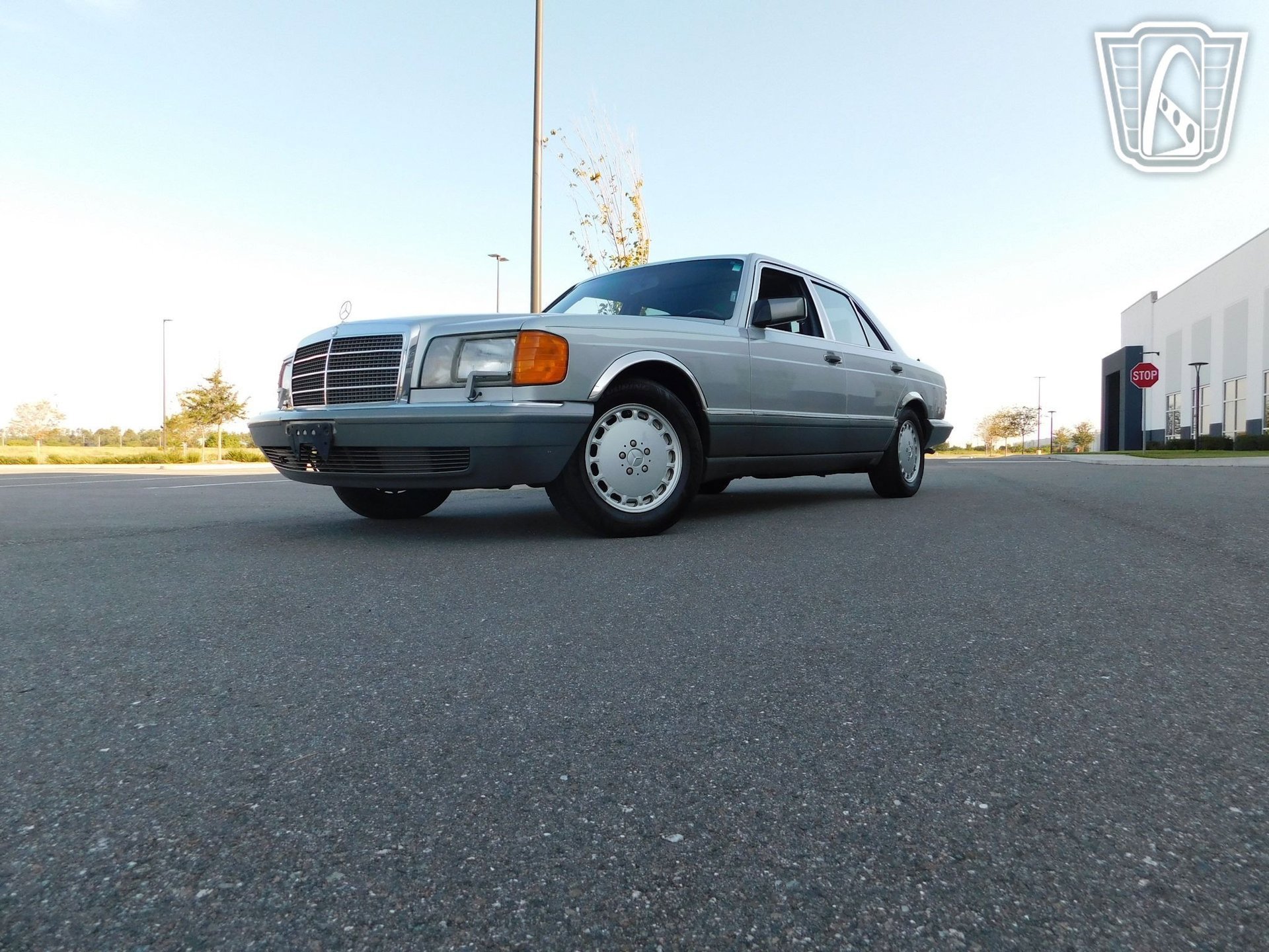 Used 1990 Mercedes-Benz 300 SE image 24