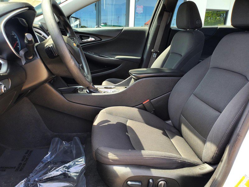 Used 2024 Chevrolet Malibu LT FWD image 12