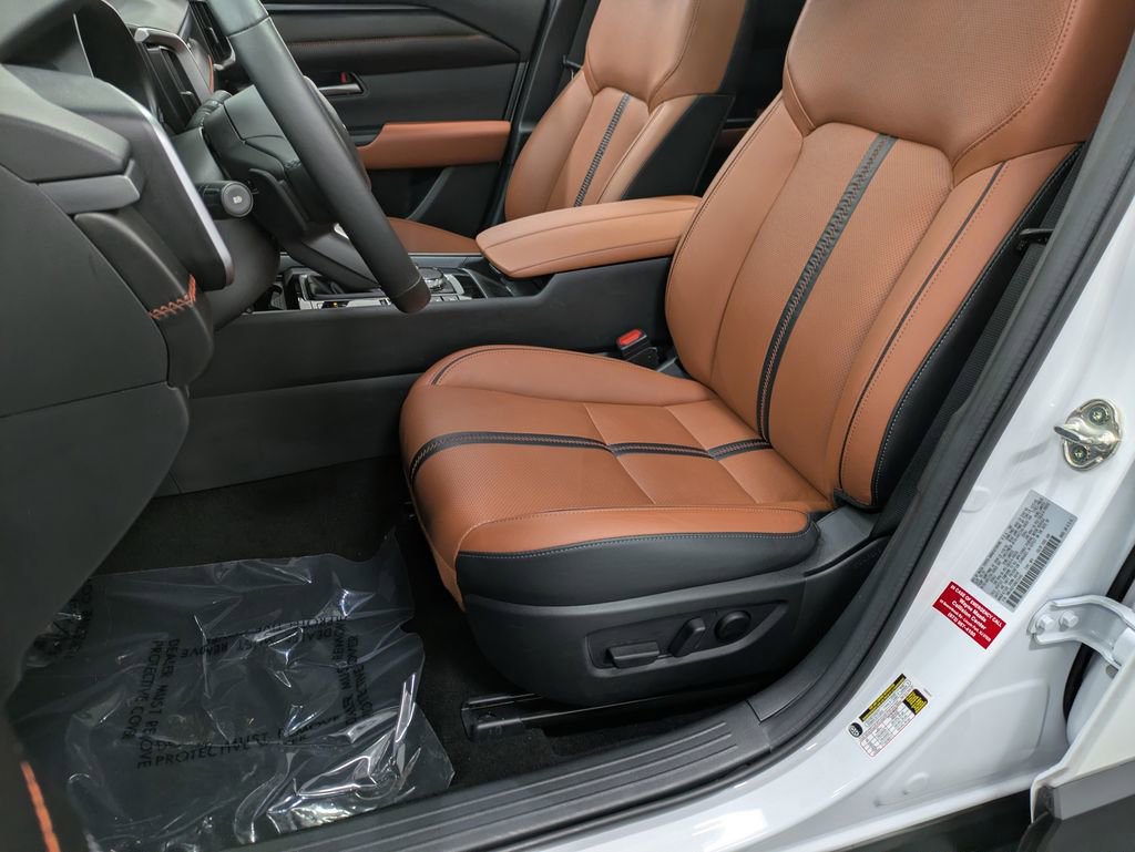 Used 2024 MAZDA CX-50 AWD 2.5 Turbo w/ Cargo Package image 12