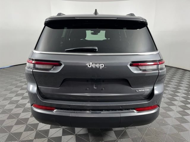 Used 2024 Jeep Grand Cherokee L Laredo RWD image 10