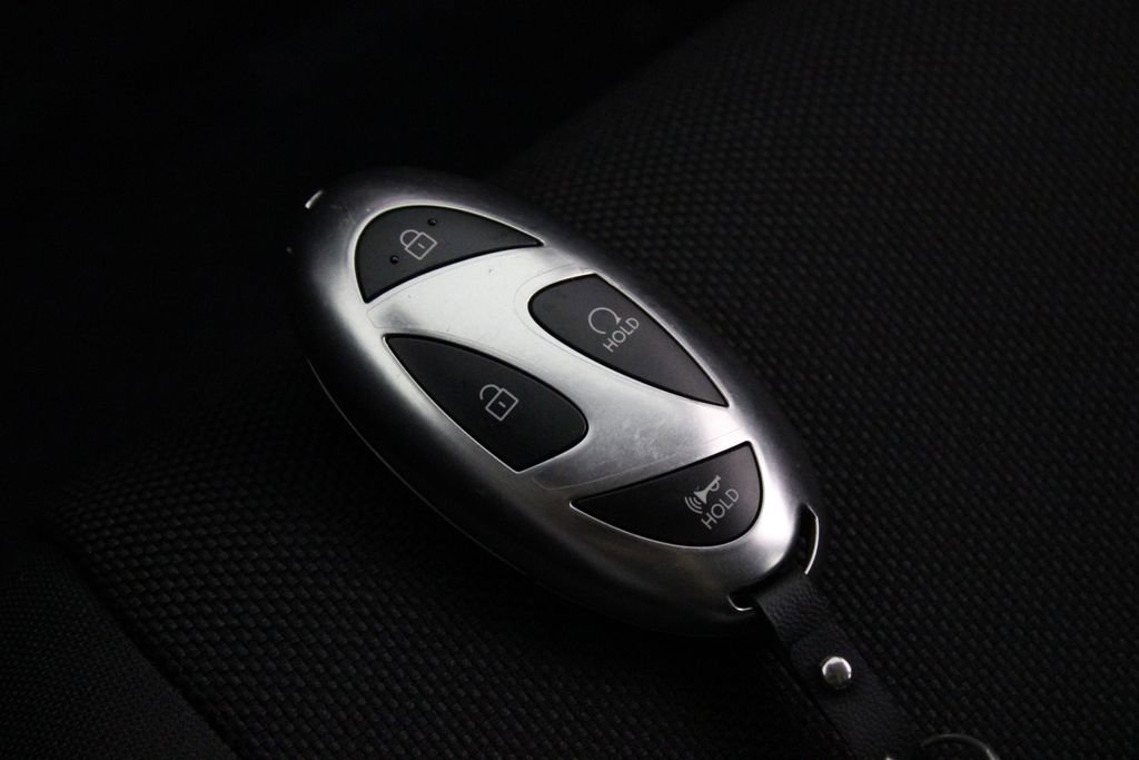 Certified 2026 Hyundai Santa Fe SE FWD image 29
