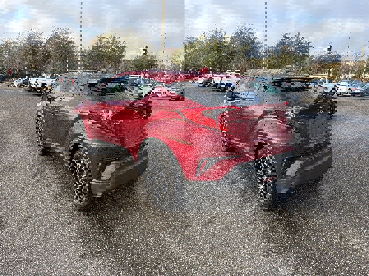 Used 2019 Toyota C-HR Limited image 3