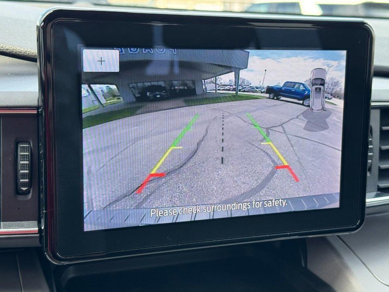 Used 2023 Ford Explorer XLT w/ Equipment Group 202A image 22