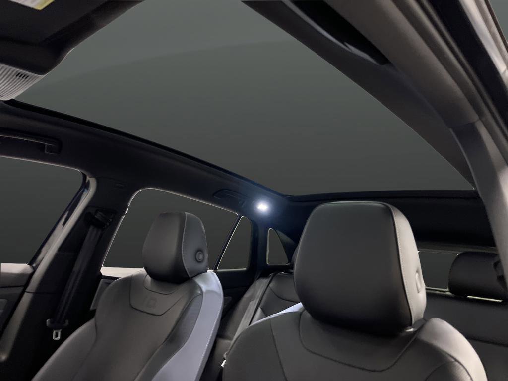 Used 2024 Volkswagen ID.4 Pro S image 7