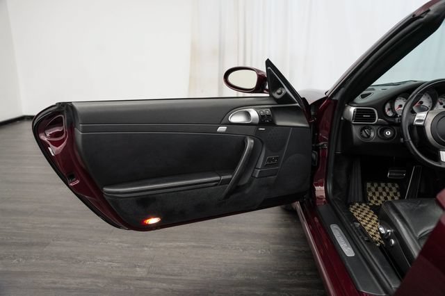 Used 2006 Porsche 911 Carrera S RWD image 16