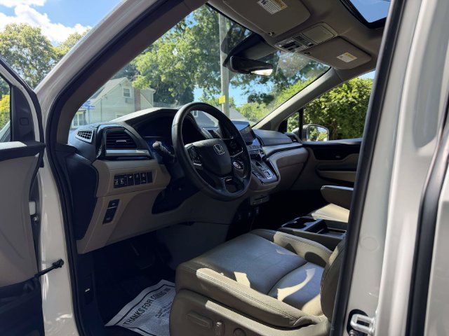 Used 2023 Honda Odyssey Touring image 21