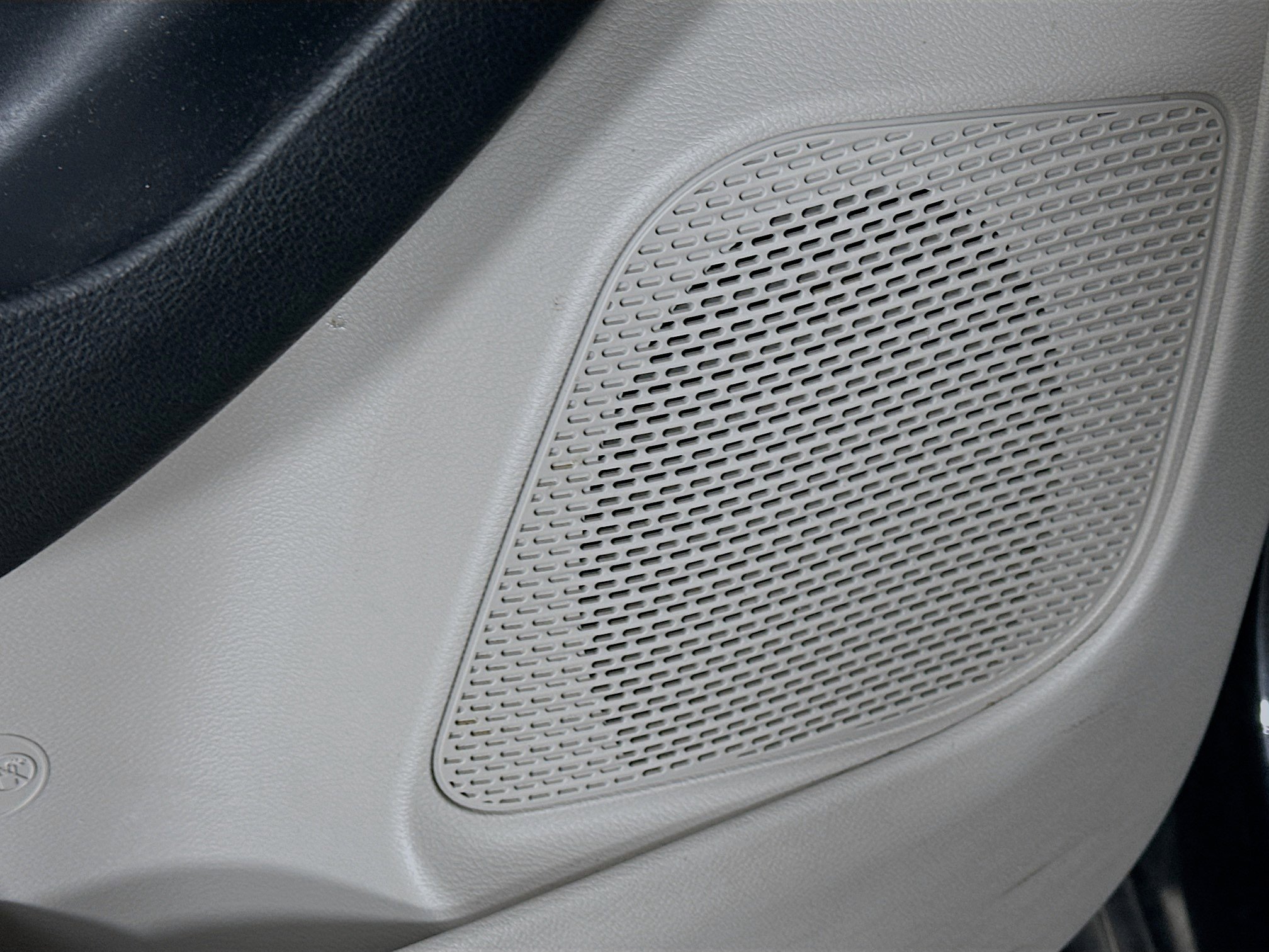 Used 2020 Chrysler Pacifica Touring-L Plus w/ Tire & Wheel Group image 23