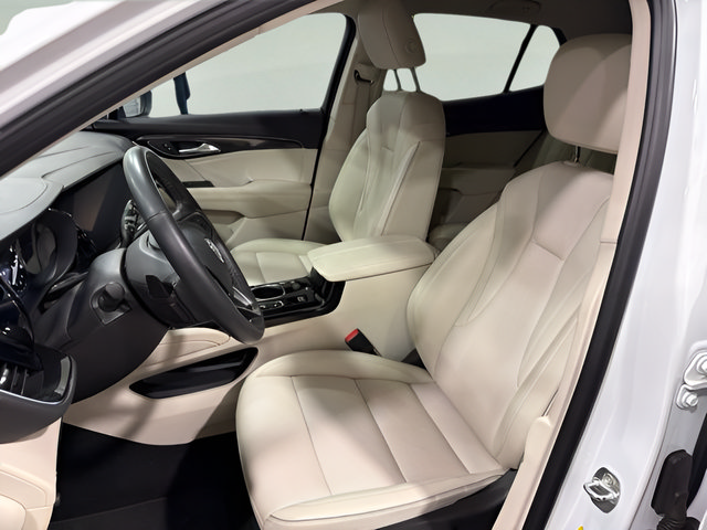 Used 2022 Buick Envision Essence w/ Technology Package I FWD image 11