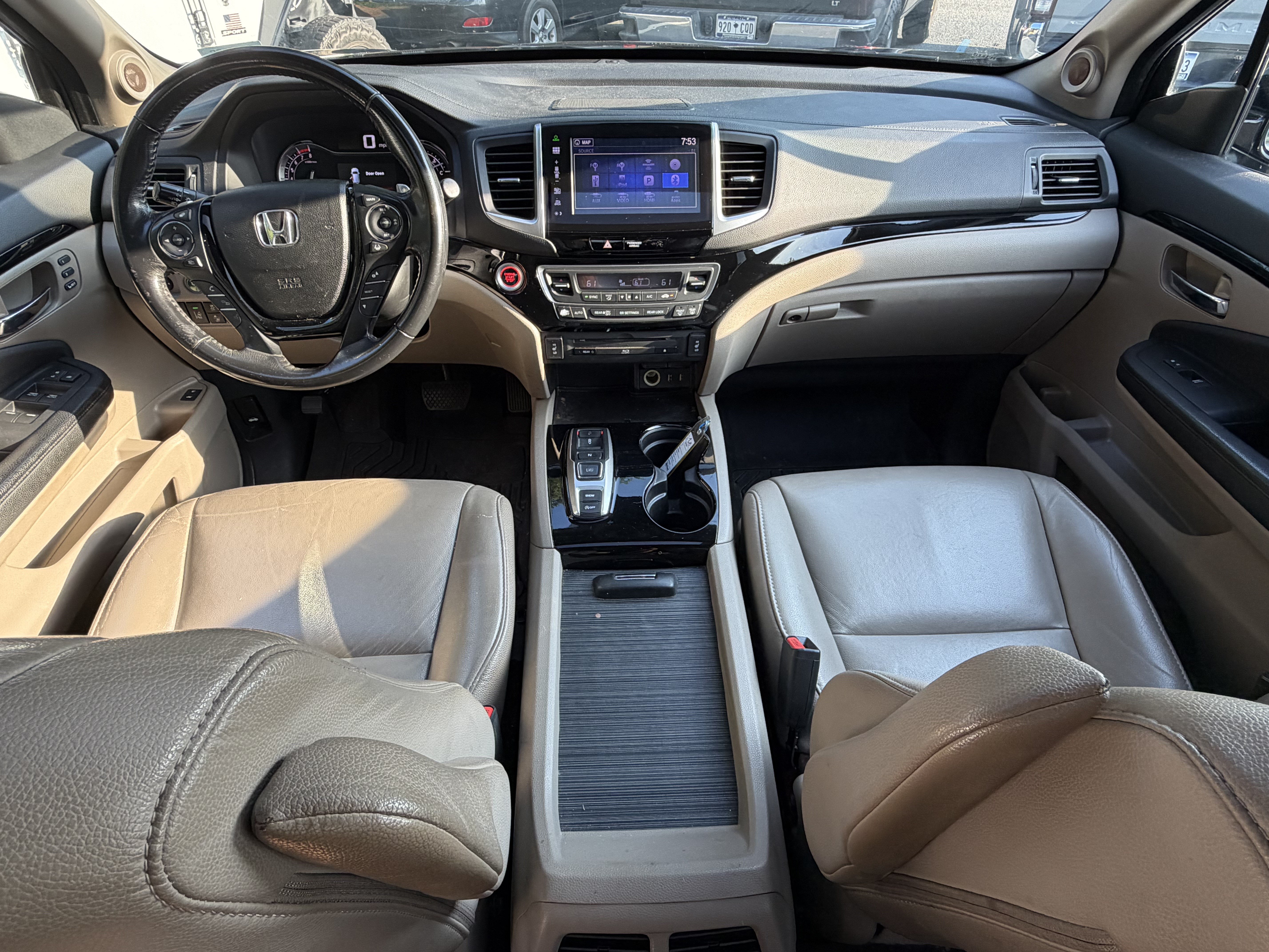Used 2016 Honda Pilot Touring image 35
