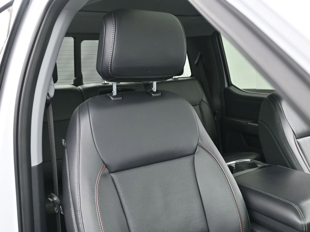 Used 2022 Ford F150 Lariat w/ Equipment Group 502A High image 22