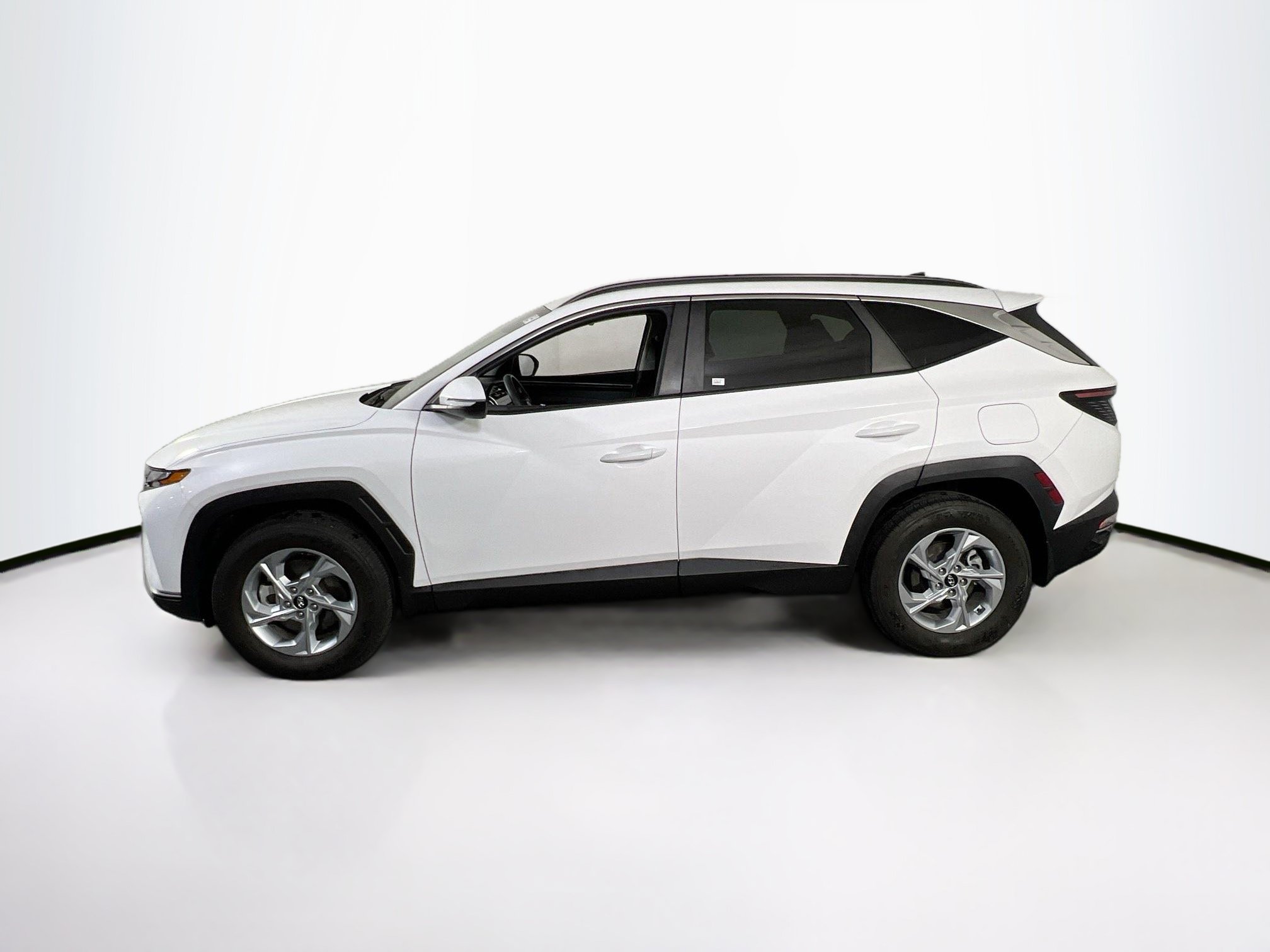 Used 2023 Hyundai Tucson SEL AWD/4WD image 8