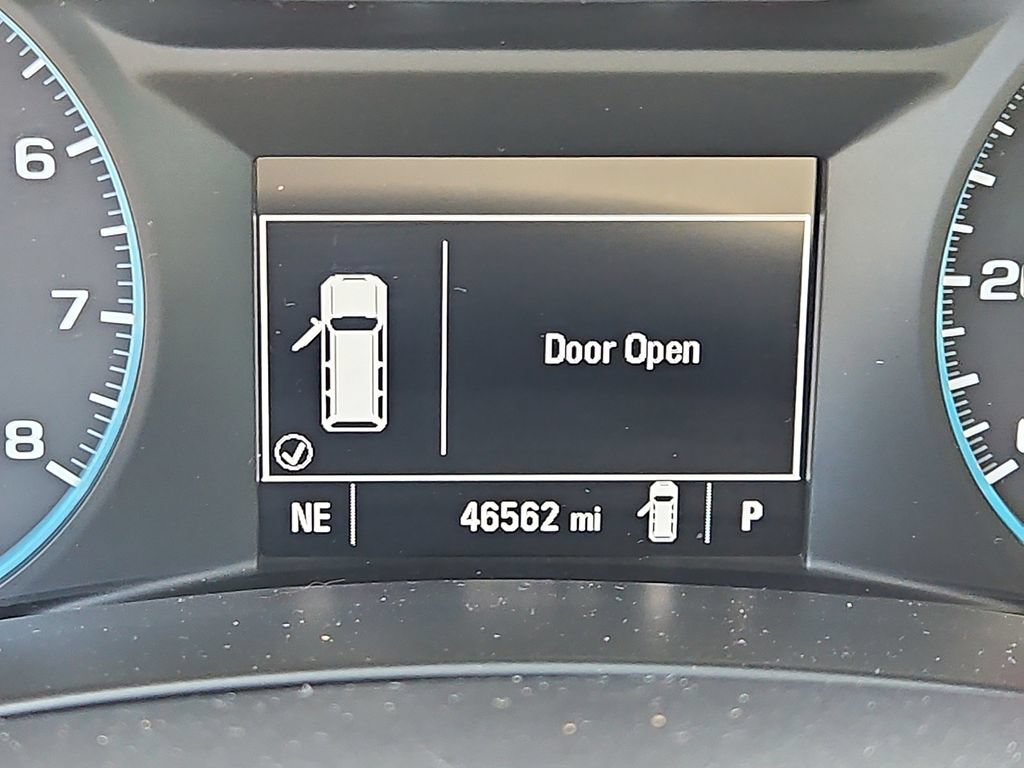 Used 2018 Chevrolet Equinox LT FWD image 20