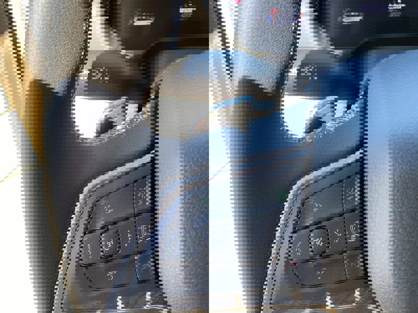 Certified 2025 Jeep Grand Cherokee L Limited w/ Trailer Tow Package image 20