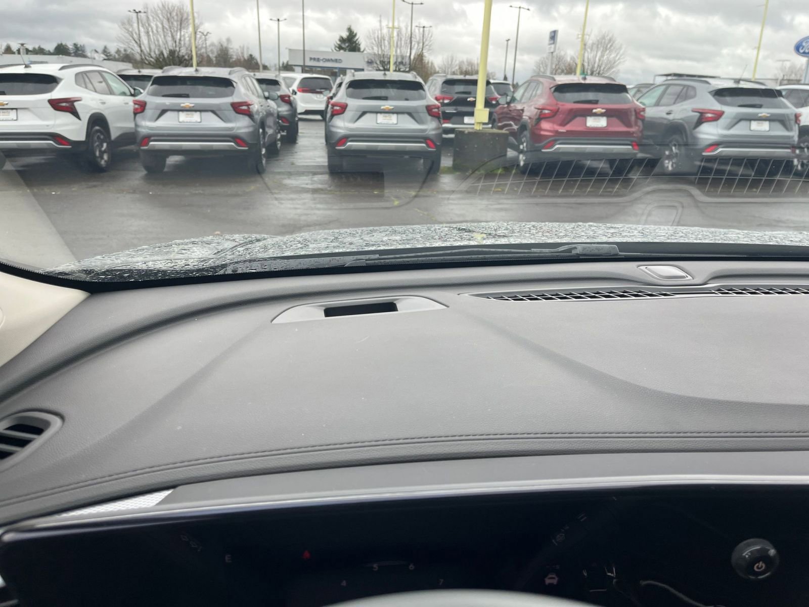 Used 2025 Buick Encore GX Preferred FWD image 33