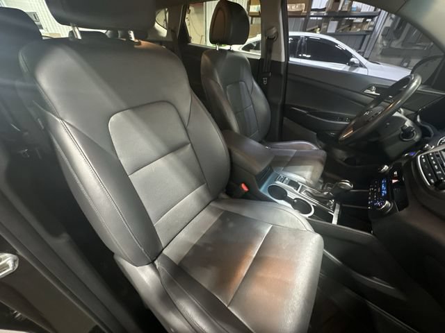 Used 2017 Hyundai Tucson SE Plus FWD image 32
