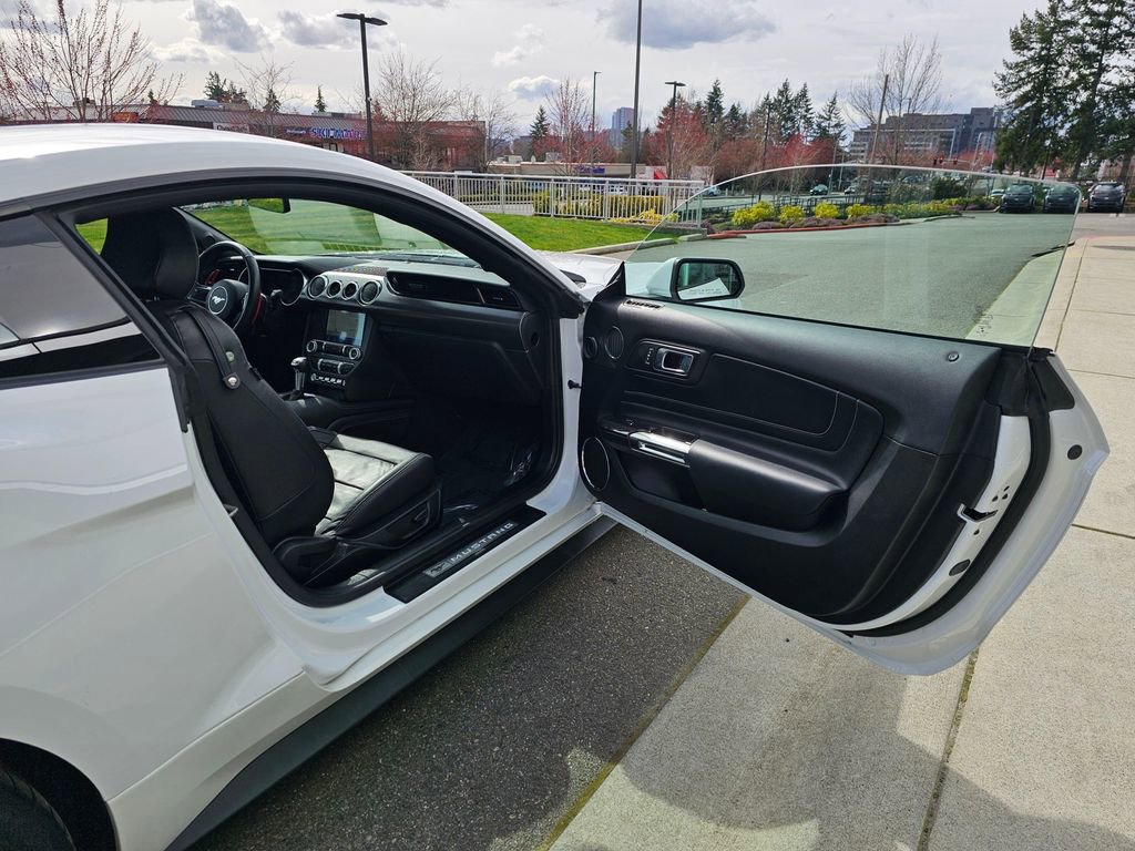 Used 2021 Ford Mustang Premium w/ 2.3L High Performance Package image 10