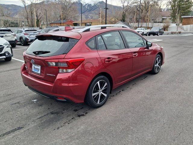 Used 2022 Subaru Impreza 2.0i Premium AWD/4WD image 3