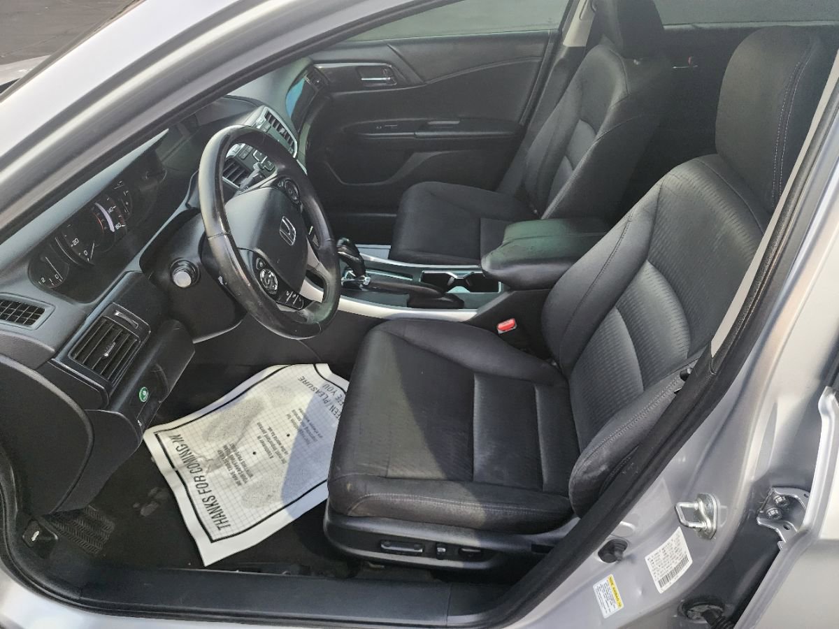 Used 2013 Honda Accord Sport image 9