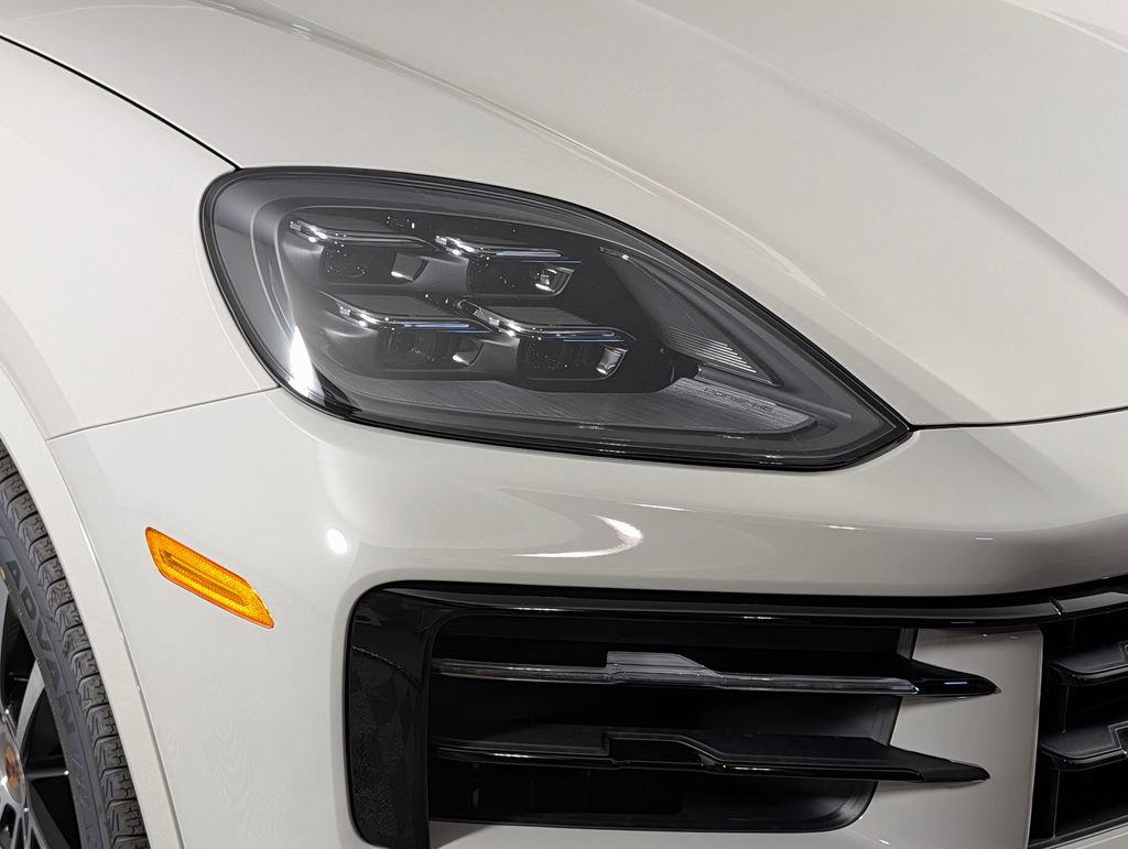New 2026 Porsche Cayenne AWD/4WD image 15