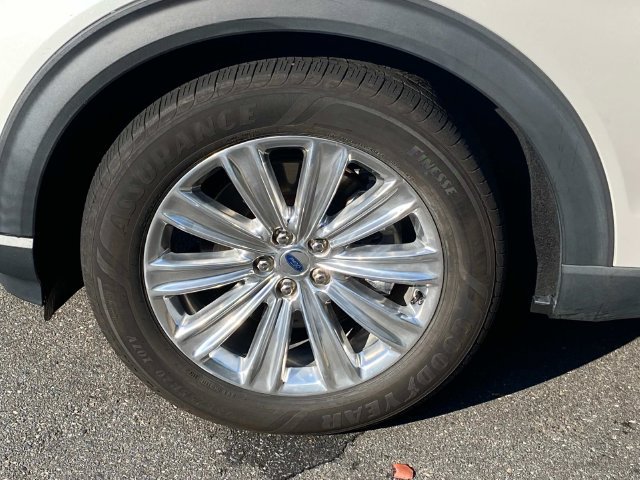 Used 2021 Ford Explorer Limited w/ Hybrid Equipment Group 310A RWD image 6