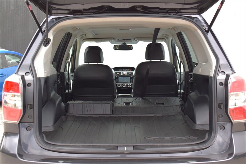 Used 2016 Subaru Forester 2.0XT Touring AWD/4WD image 32