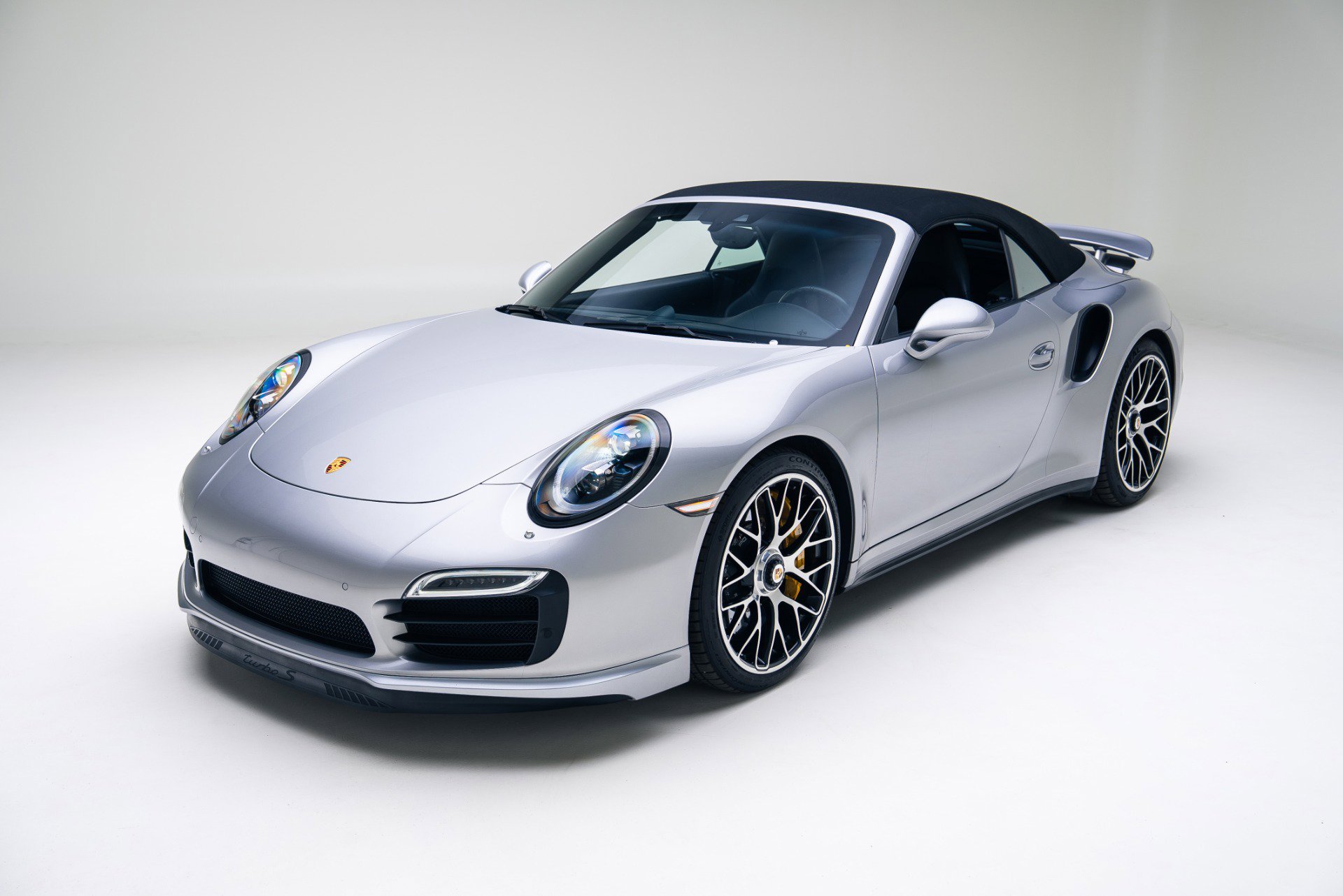Used 2016 Porsche 911 Turbo S image 42