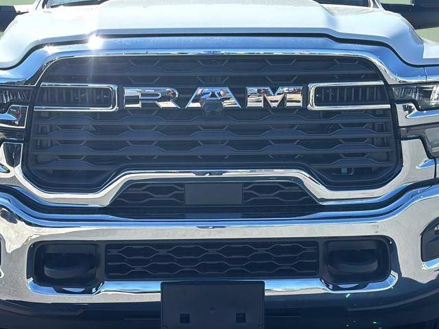 New 2026 RAM 5500 Tradesman w/ Chrome Appearance Group AWD/4WD image 10