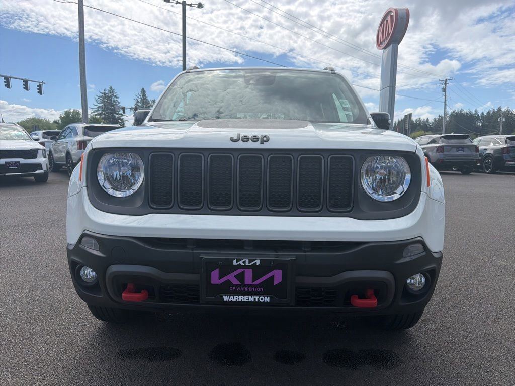 Used 2023 Jeep Renegade Trailhawk AWD/4WD image 3