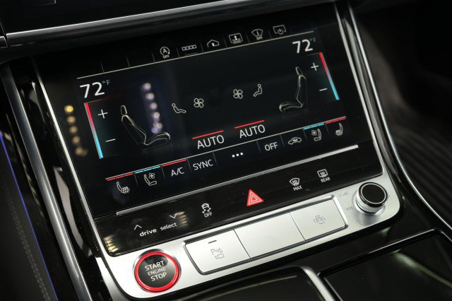Used 2021 Audi S8 L w/ S8 Executive Package AWD/4WD image 50