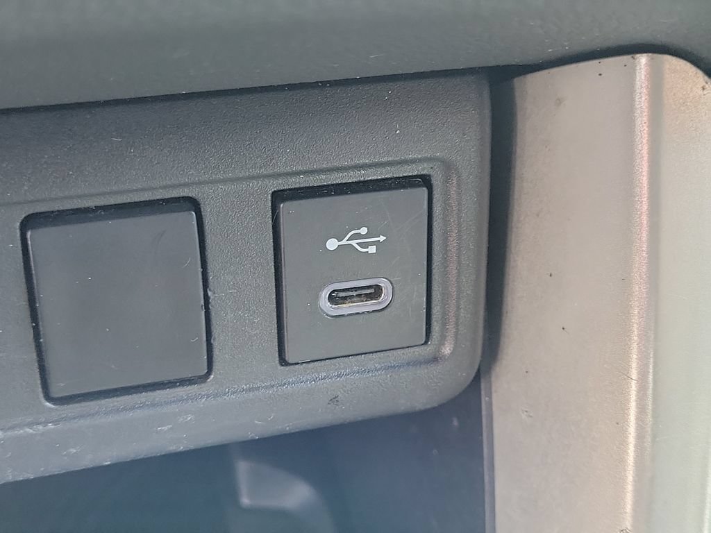 Used 2024 Toyota Corolla Cross AWD Hybrid image 20