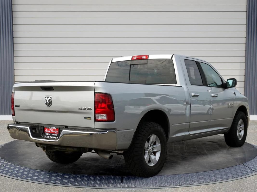 Used 2015 RAM 1500 Classic SLT w/ Luxury Group AWD/4WD image 7