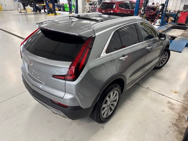 Used 2023 Cadillac XT4 Premium Luxury w/ Enhanced Visibility Package FWD image 18