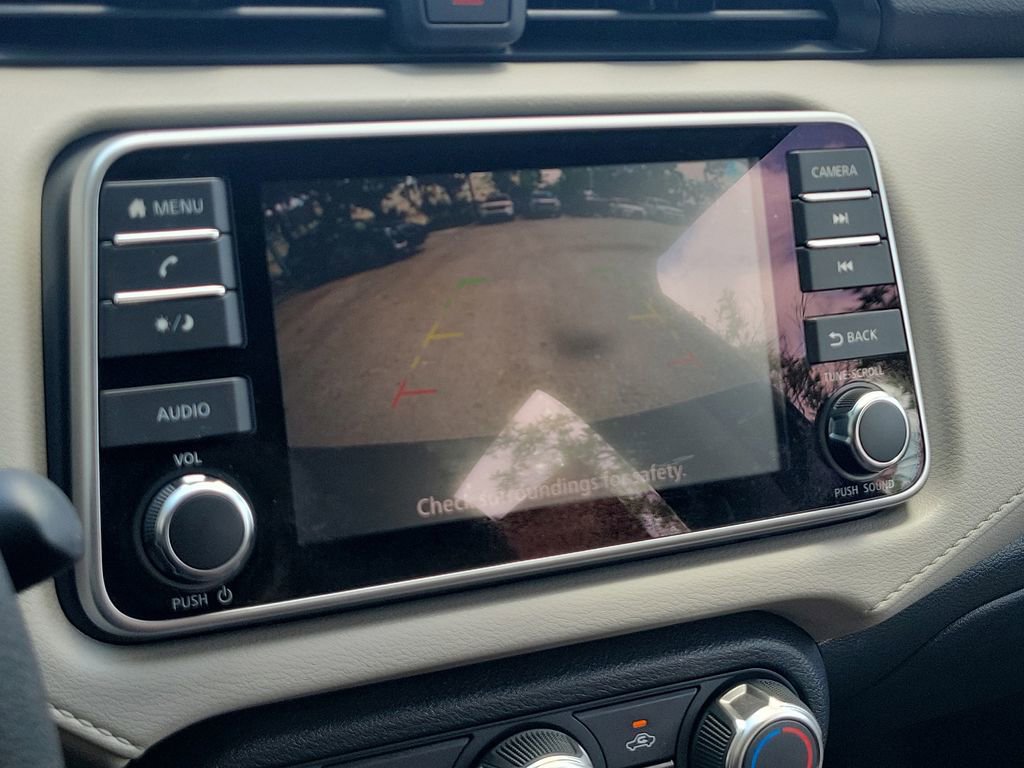 Certified 2022 Nissan Versa SV w/ Trunk Package FWD image 29