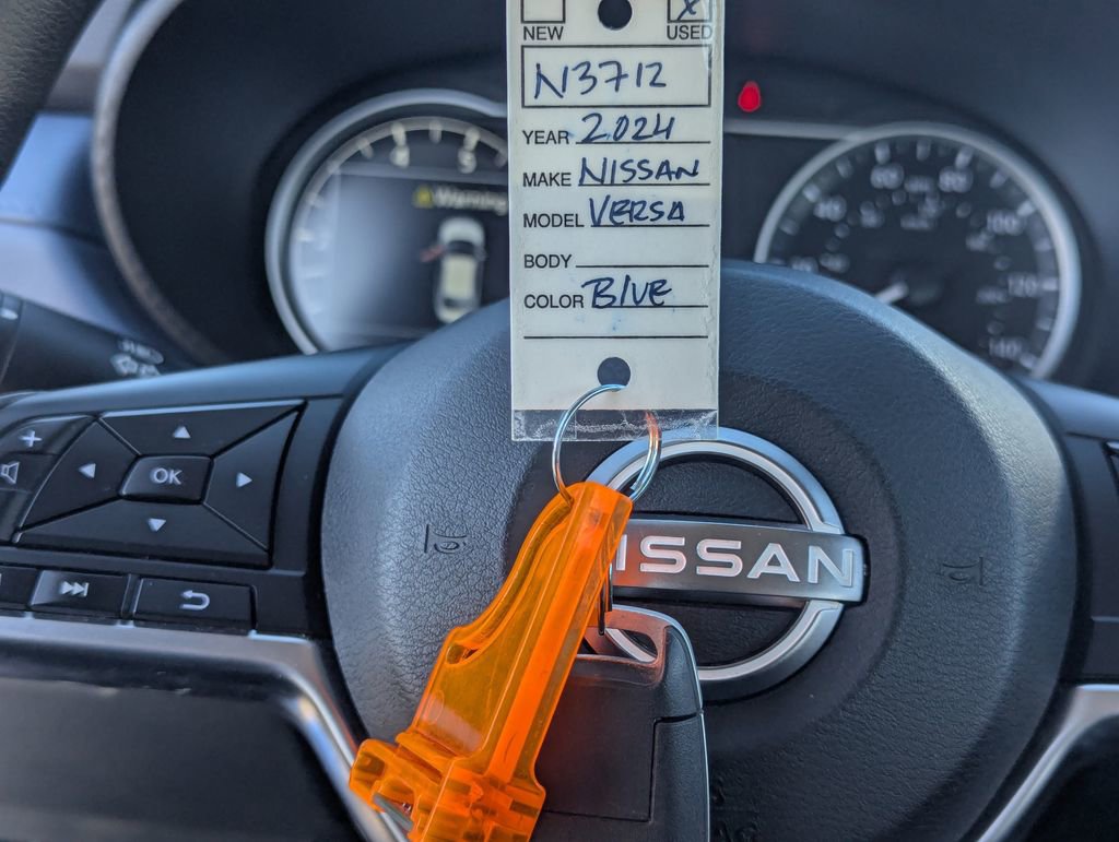 Used 2024 Nissan Versa SV image 34