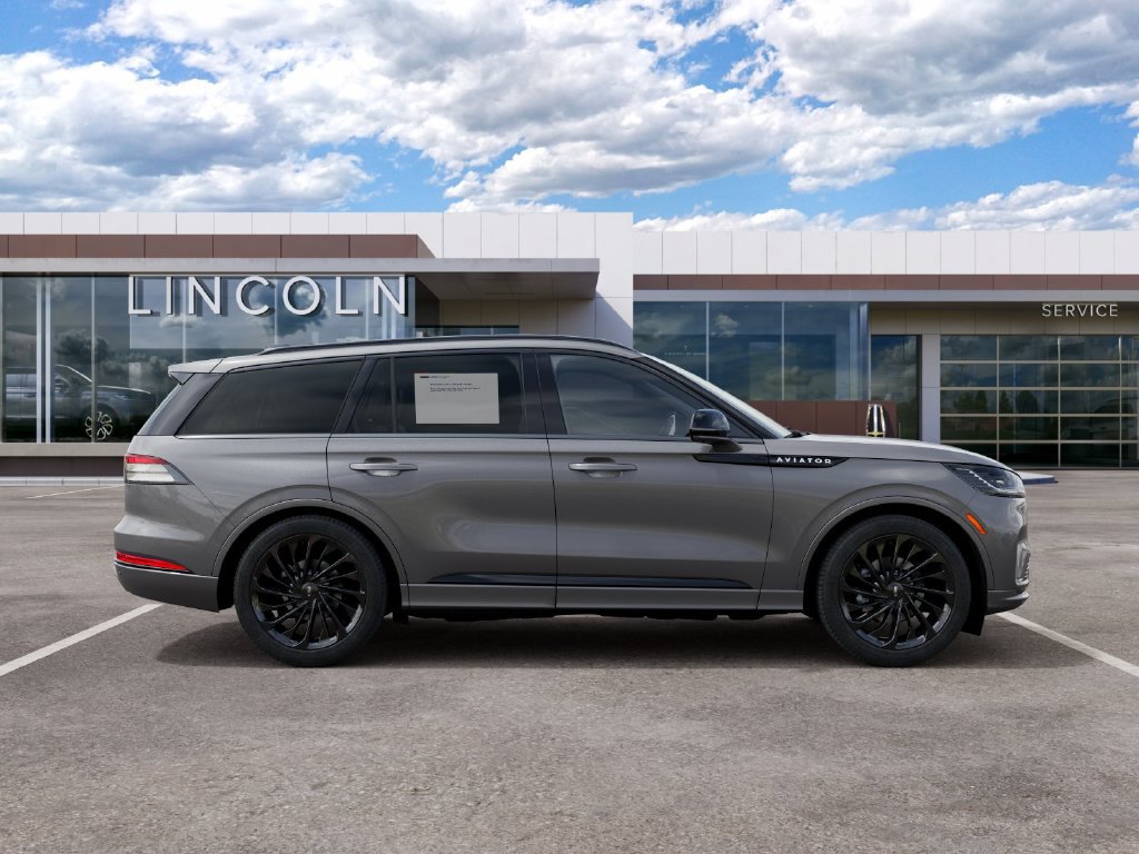 New 2027 Lincoln Aviator Reserve AWD/4WD image 5