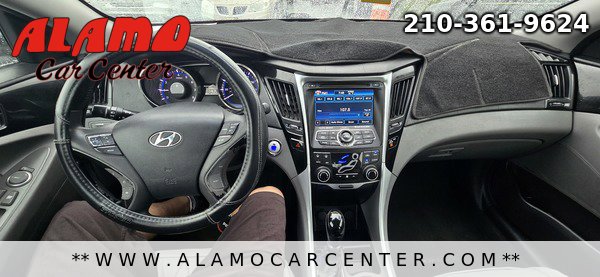 Used 2012 Hyundai Sonata Limited w/ Navigation Pkg FWD image 30