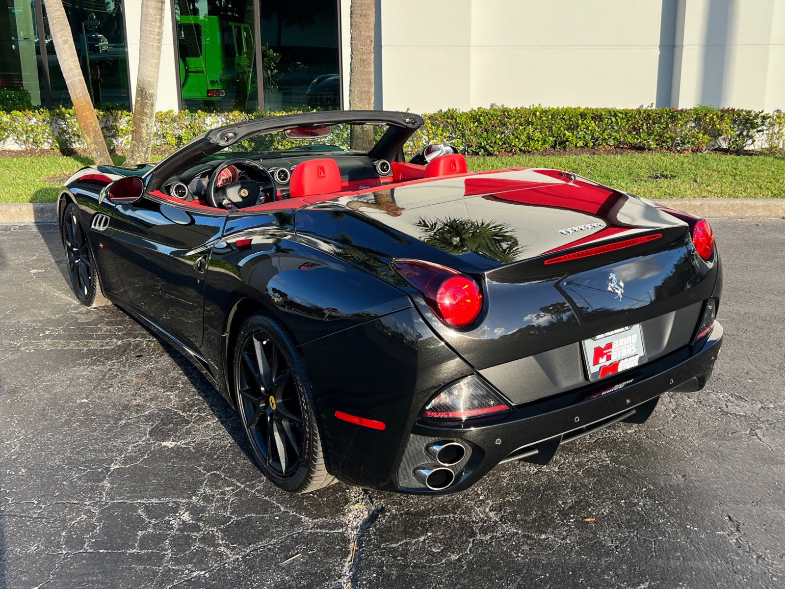 Used 2013 Ferrari California RWD image 35