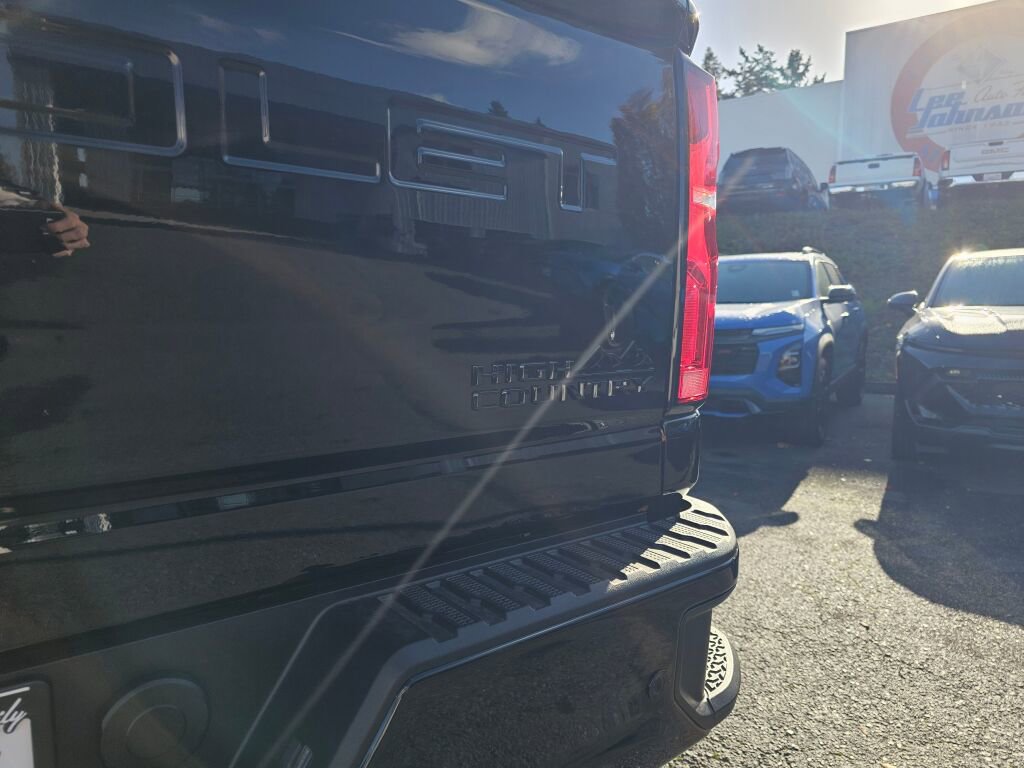 New 2026 Chevrolet Silverado 2500 High Country w/ Midnight Edition image 35